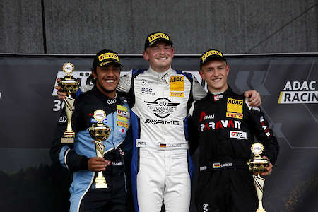 Doppelsieg beim GTC Race: Julian Hanses räumt auf dem Nürburgring ab