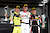 GT3-Rookie Luca Arnold (r.) auf dem Gesamtpodium nach dem GT Sprint - Foto: Alex Trienitz